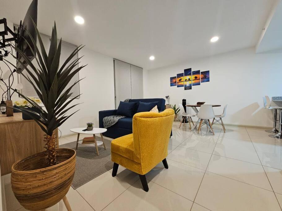 Charming Retreat Heredia: Your Away From *
